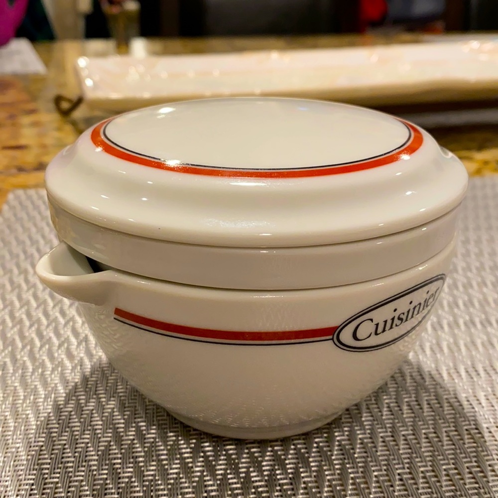 Lemon squeeze ceramic Beautiful!